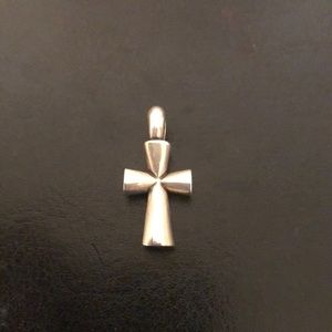 James Avery Medium St. Theresa Cross Pendant